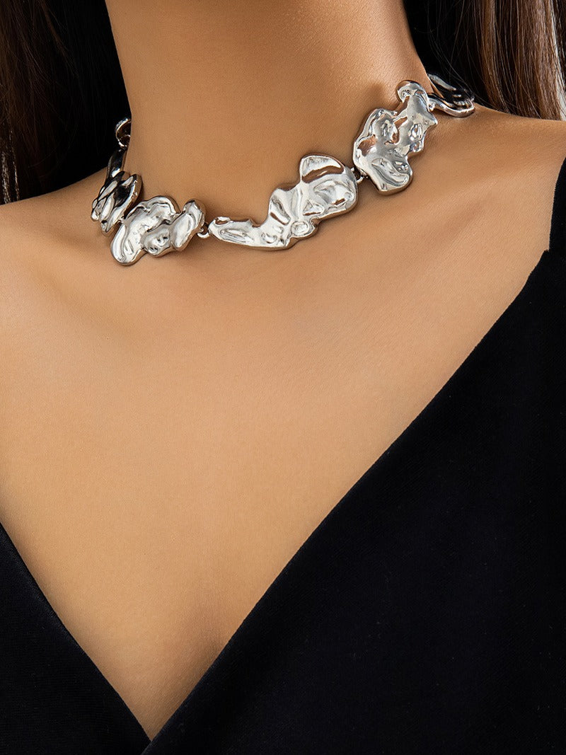 Molten Link Statement Choker